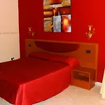 La Bed & Breakfast 3*