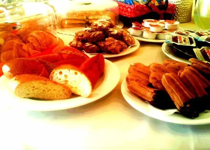 住宿加早餐酒店 La 3*